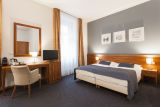 hotelcarol_family_room