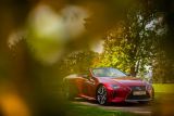 Lexus LC označen za nejlepší kabriolet ve Velké Británii