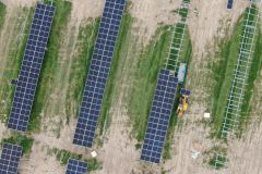 2-Greenbuddies-agrivoltaika-Svedsko-5-6-MWp-1500x1000